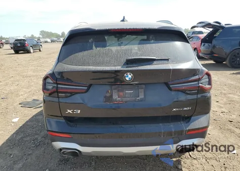 2022 BMW X3 xDrive30I z USA, uszkodzony, nr VIN 5UX53DP02N9M29832